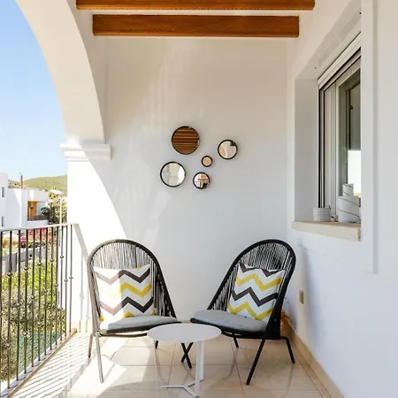 Villa Luna Ibiza Centre 8 Pax *